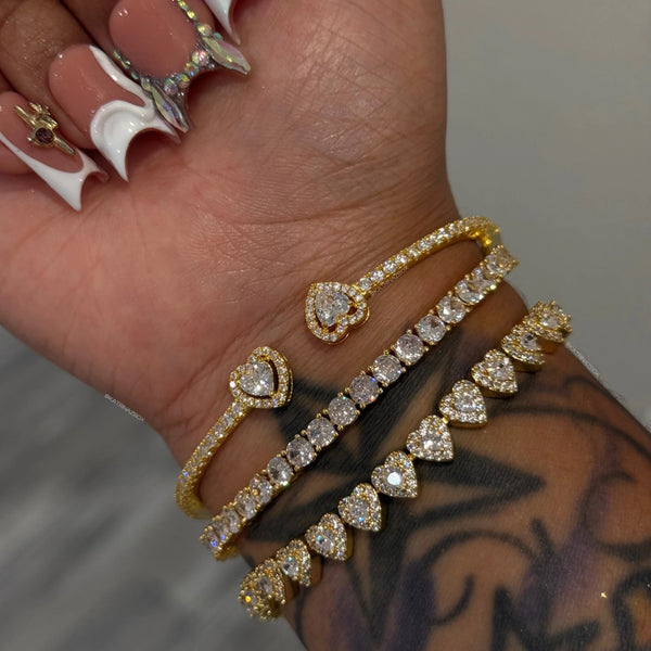 CASHMERE HEART BRACELET SET