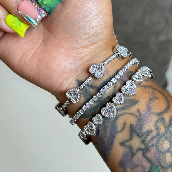 HALO HEART BRACELET SET