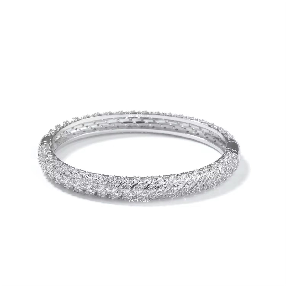 ALLURE CUFF | BANGLE