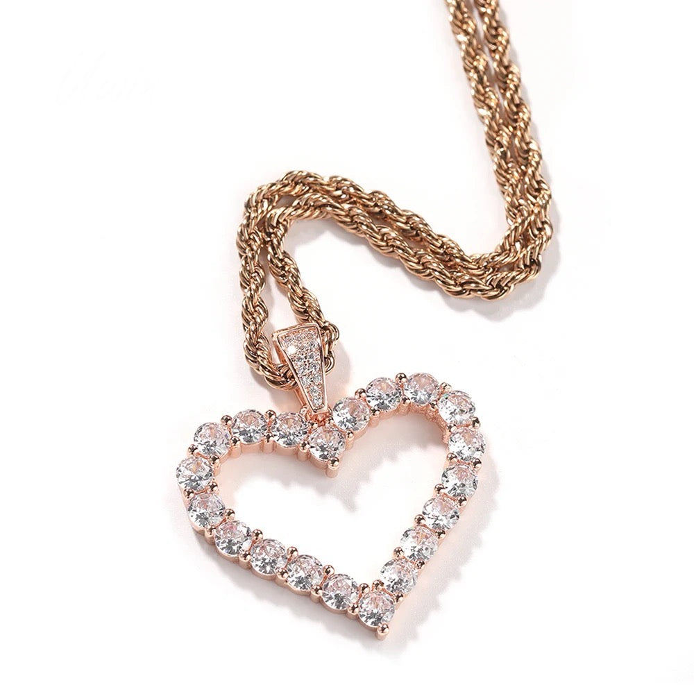 HARPER HEART NECKLACE