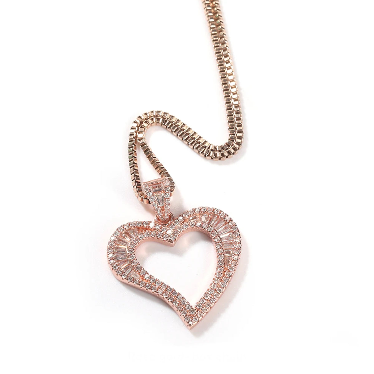 HOLLOW HEART PENDANT NECKLACE