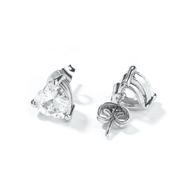 CLAIRE HEART STUD EARRINGS