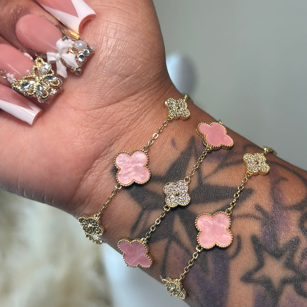 TWO TONE MARBLE CLOVER BRACELET | GOLD