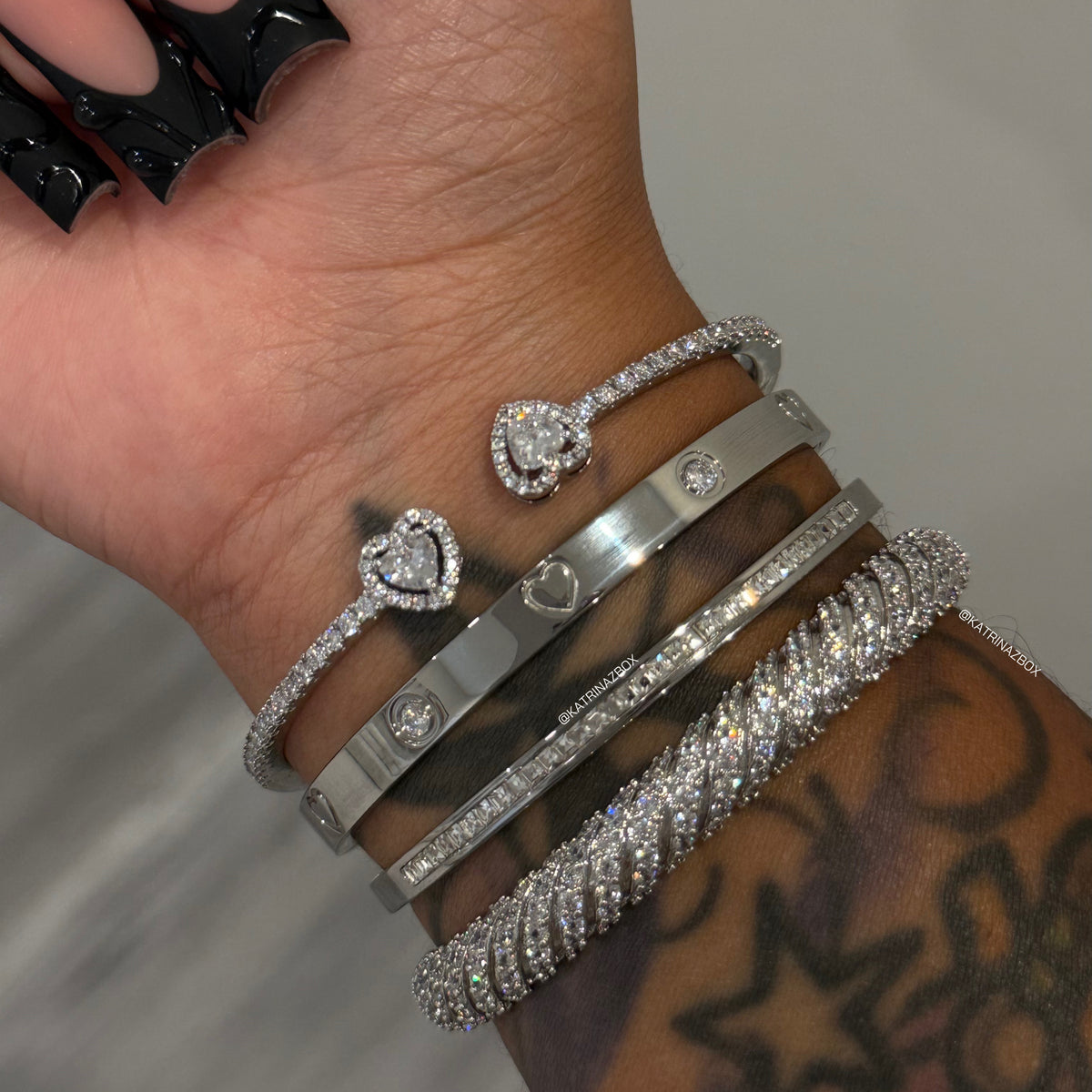 LIORA HEART | BANGLE SET