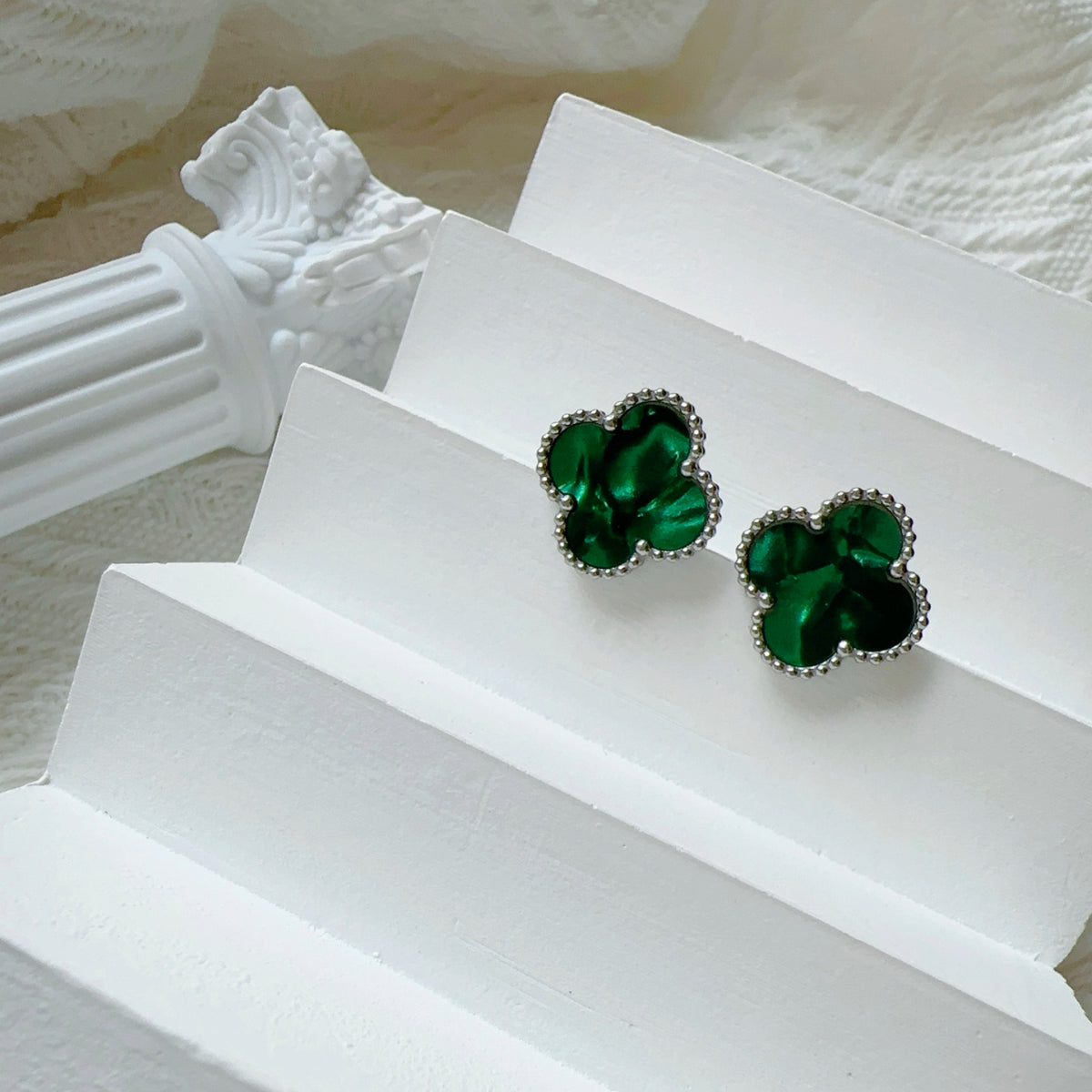 MARBLE STONE EARRINGS | FOREST GREEN