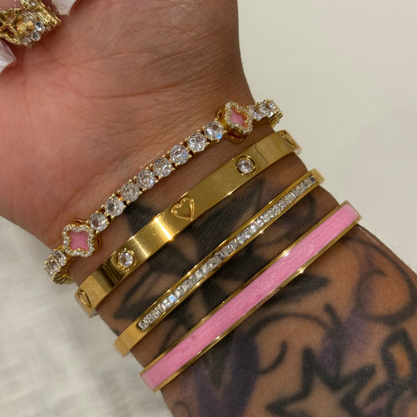 MAIN CHARACTER PINK BANGLE SET – Katrinaz Box