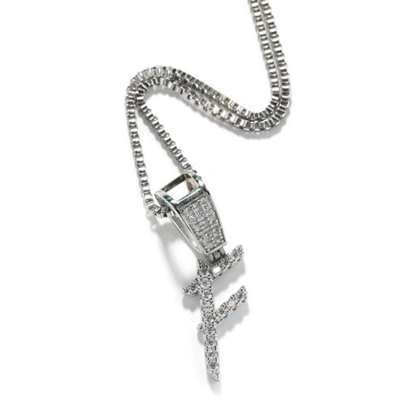 VARA MINI INITIAL PENDANT