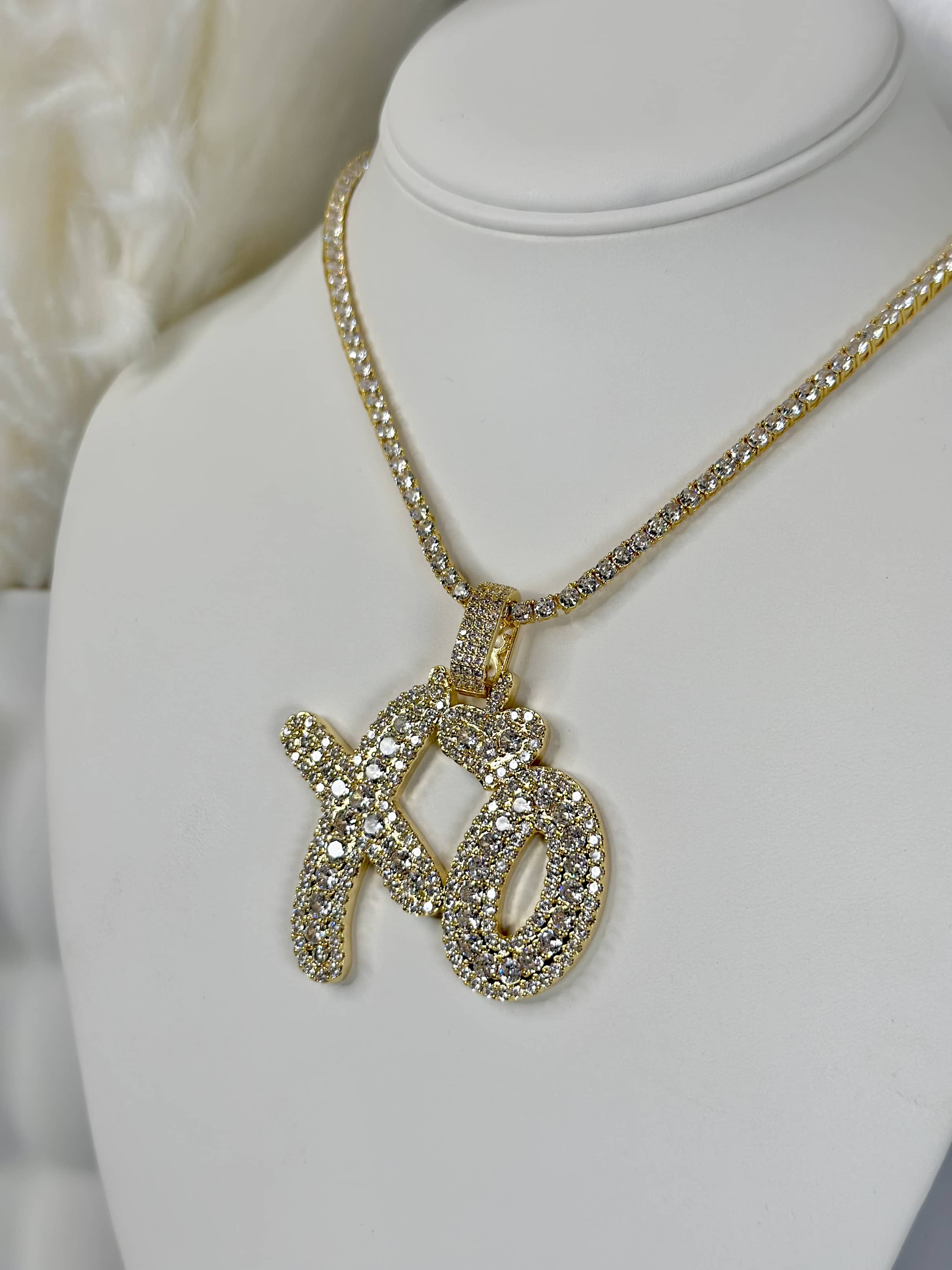 Xo necklace on sale